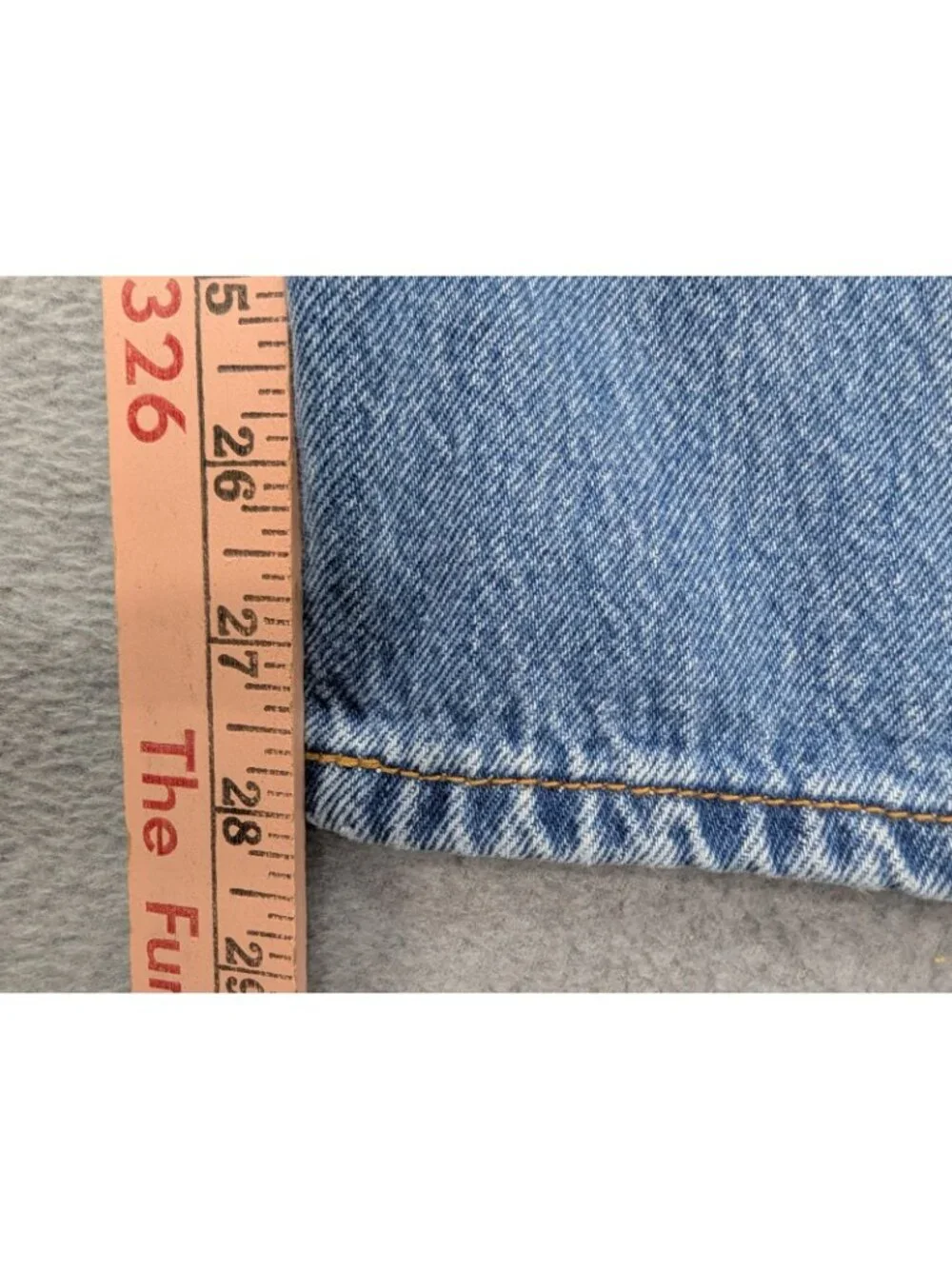 Levis 501 CT Jeans Mens 32x28 Blue Light Wash Tapered Distressed Denim Ripped